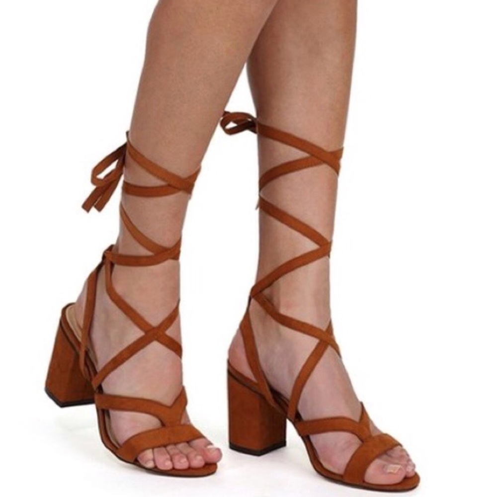 Liliana Rammy Suede Love Block Heel